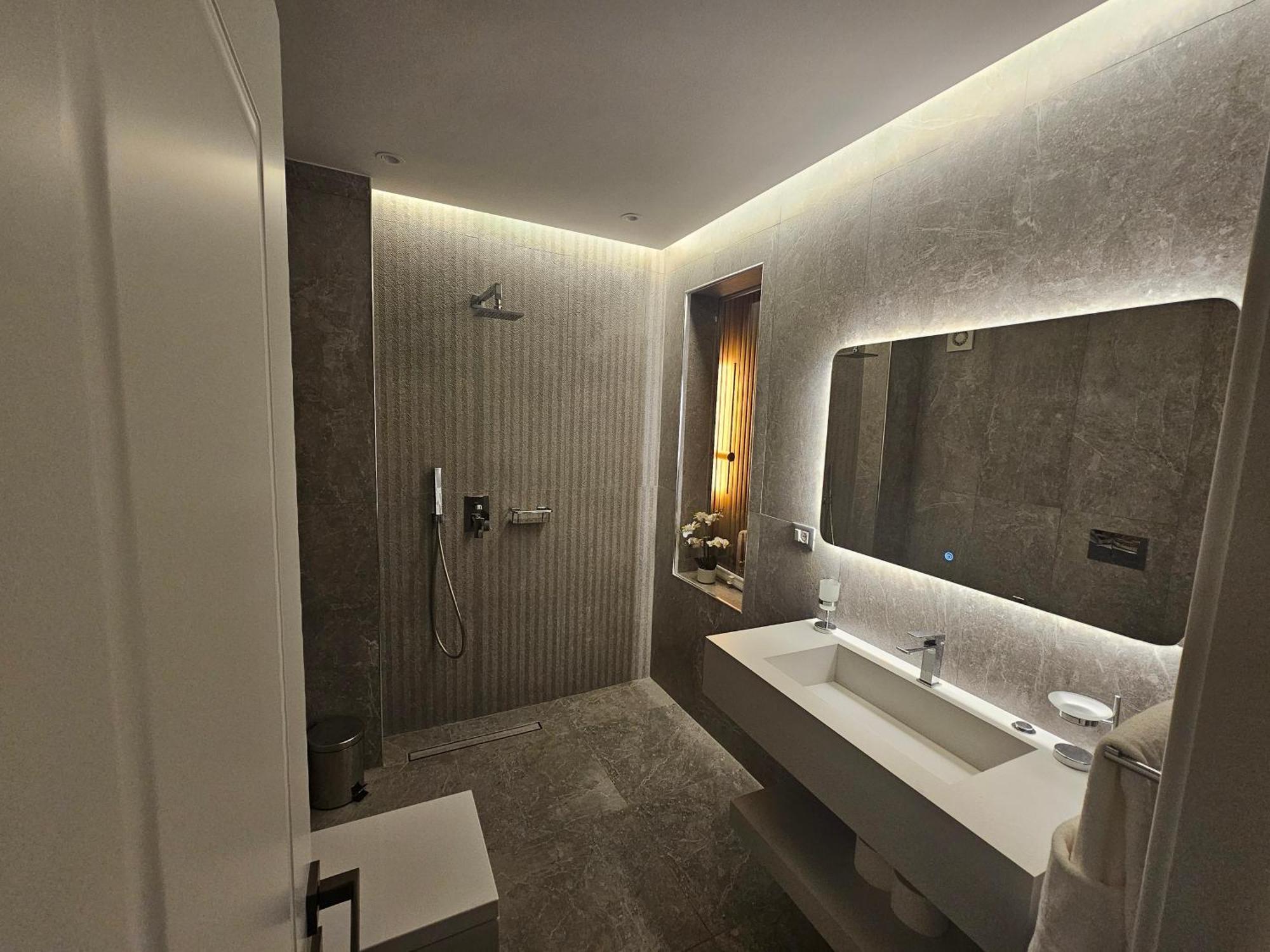 Blloku Suites, City Centre,Tirana Zewnętrze zdjęcie